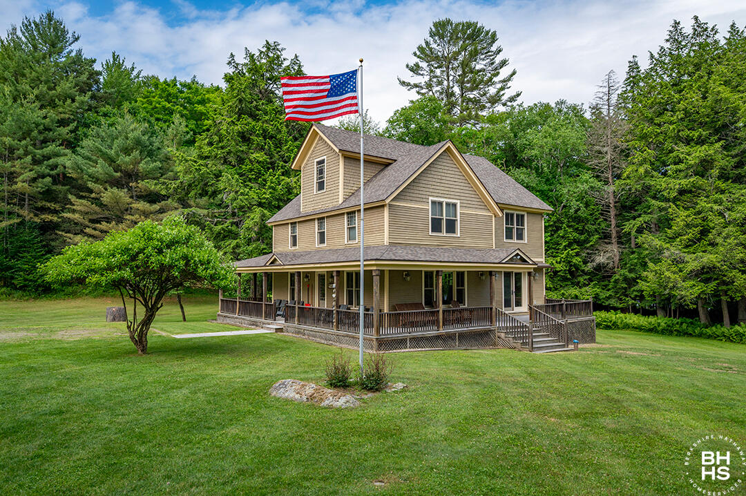 8 Pinehurst Road Saranac Lake, NY 12983 - Photo 63 of 109 HistoricHomeOnLowerSaranacLake_GH_Exteri
