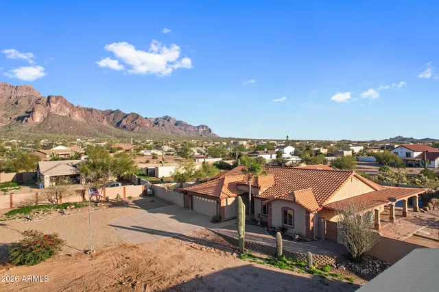 $925,000 | 5029 East Roundup Street, Apache Junction, AZ 85119