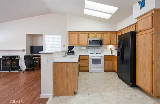 $470,500 | 25185 Steiner Drive, Hemet, CA 92544