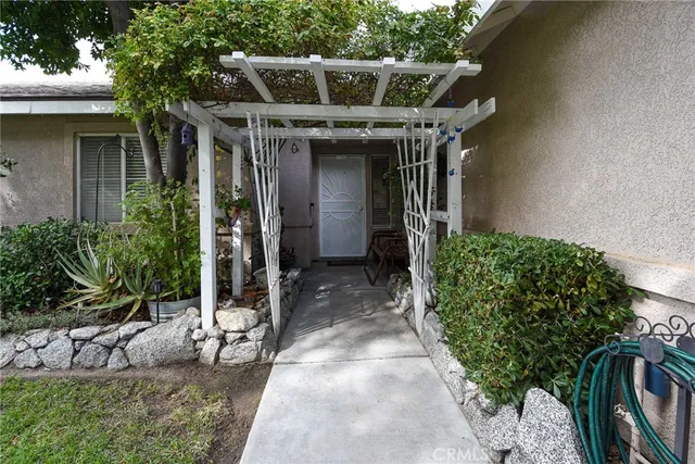 $470,500 | 25185 Steiner Drive, Hemet, CA 92544