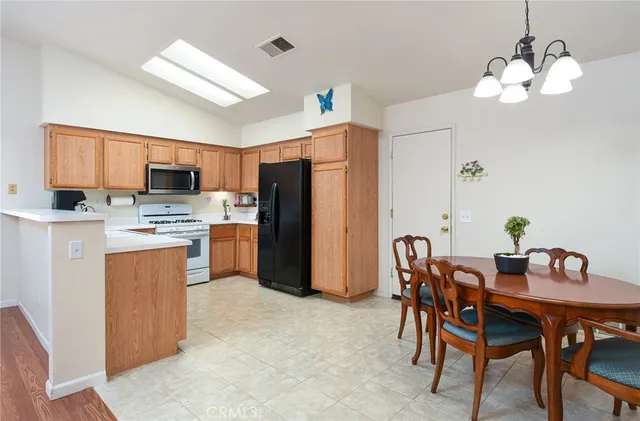 $470,500 | 25185 Steiner Drive, Hemet, CA 92544