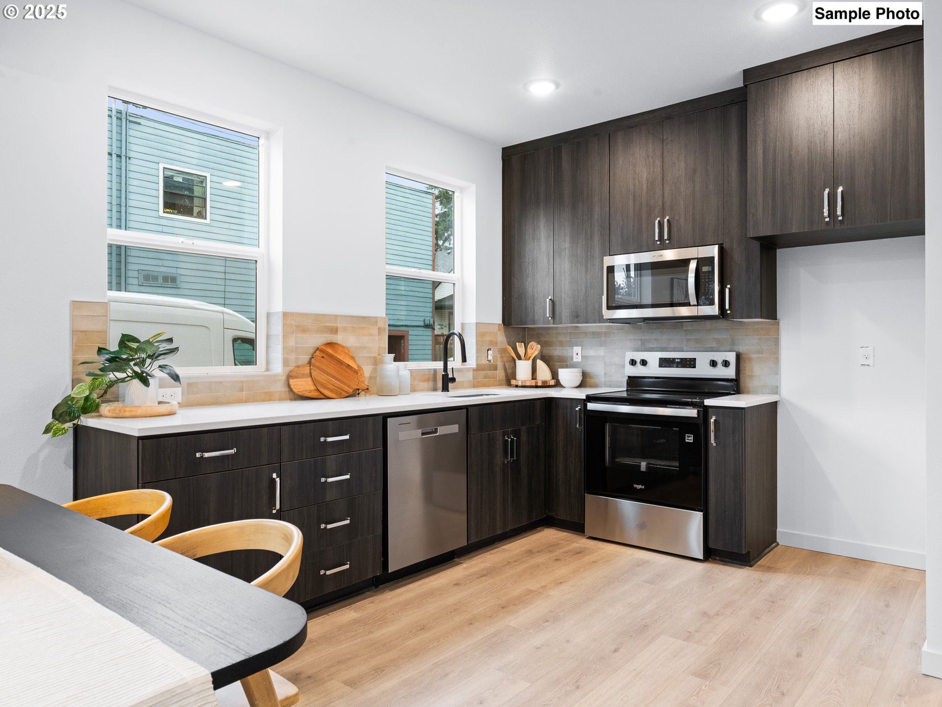 7194 Northeast Glisan Street, Unit 1 Portland, OR 97213 - Photo 9 of 19