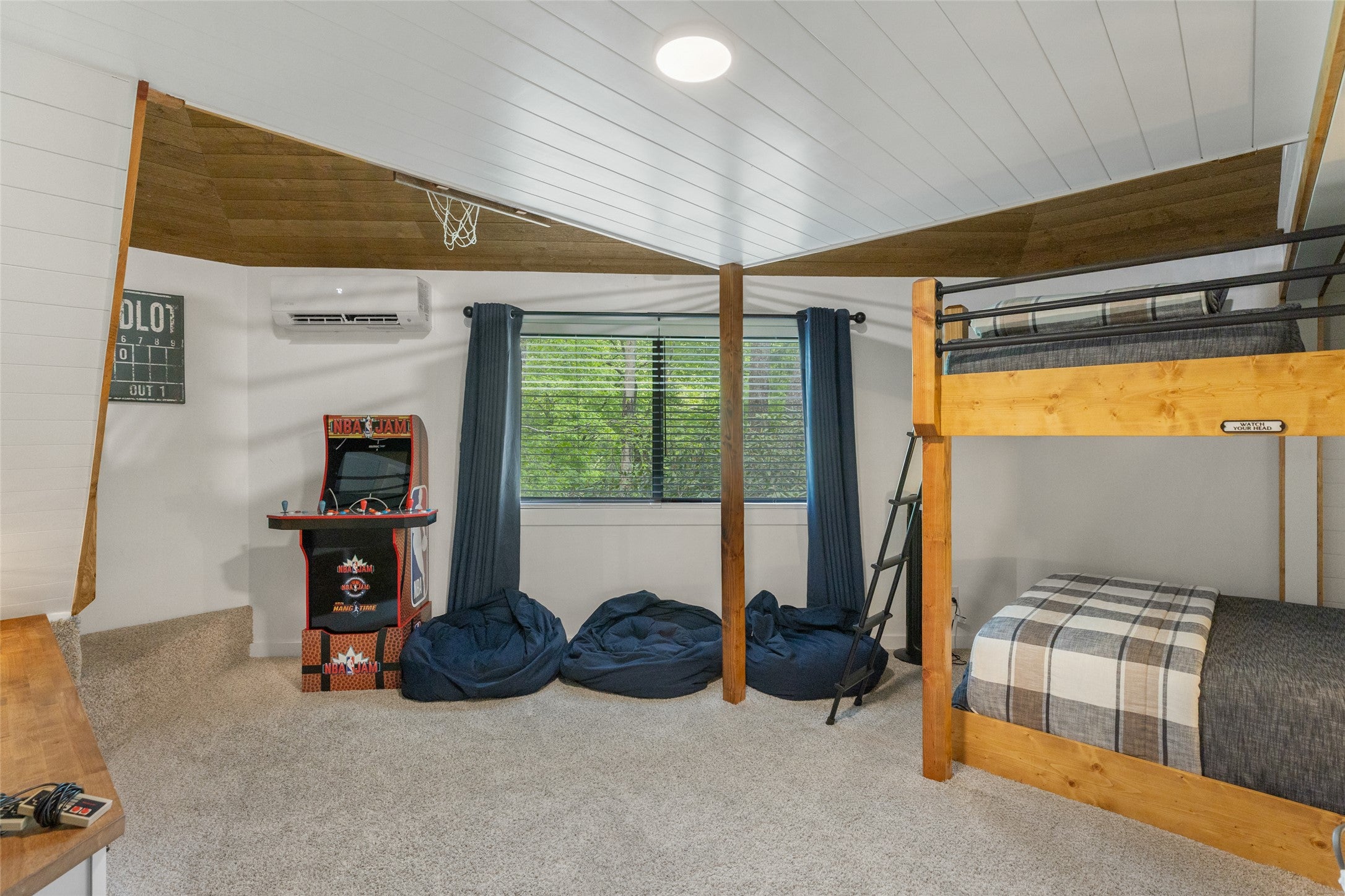 205 Skyline Lodge Road Highlands, NC 28741 - Photo 20 of 27 Gallery Image 20