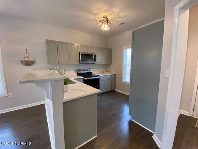 215 Queens Road Jacksonville, NC 28540 - Photo 12 of 42 IMG_2677