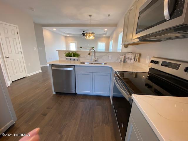 215 Queens Road Jacksonville, NC 28540 - Photo 5 of 42 IMG_2638