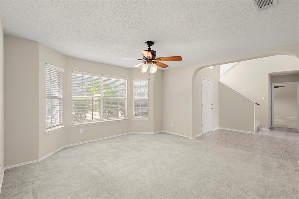 308 Valley Ridge Drive Red Oak, TX 75154 - Photo 4 of 24