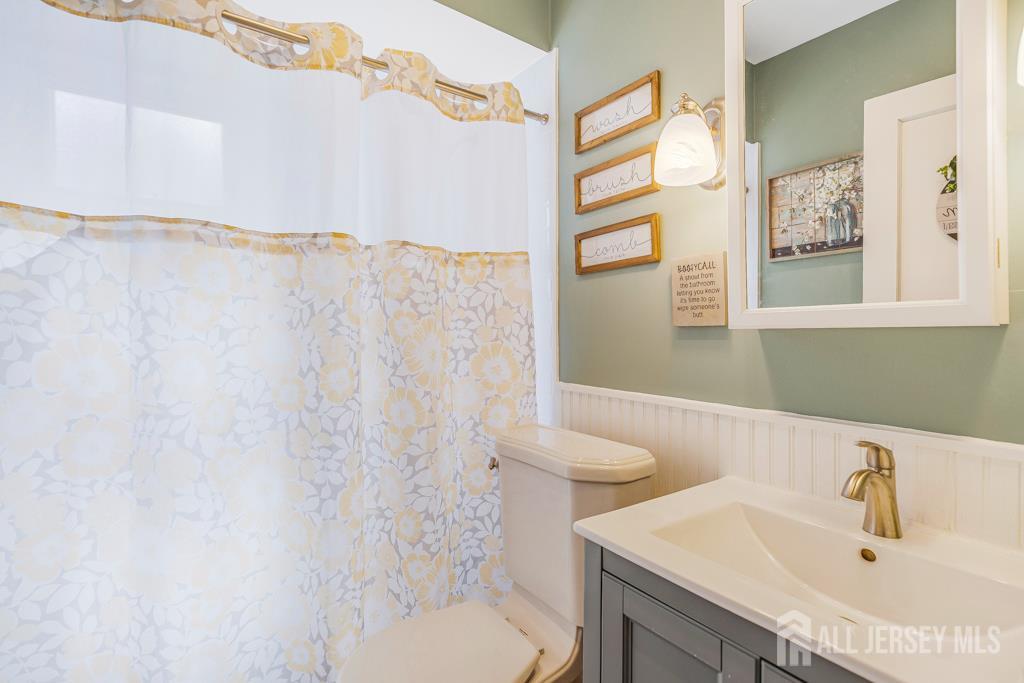 229 Harris Avenue Middlesex, NJ 08846 - Photo 14 of 31