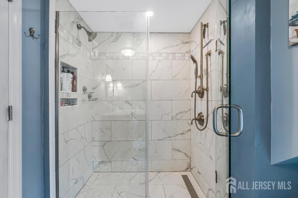 229 Harris Avenue Middlesex, NJ 08846 - Photo 21 of 31