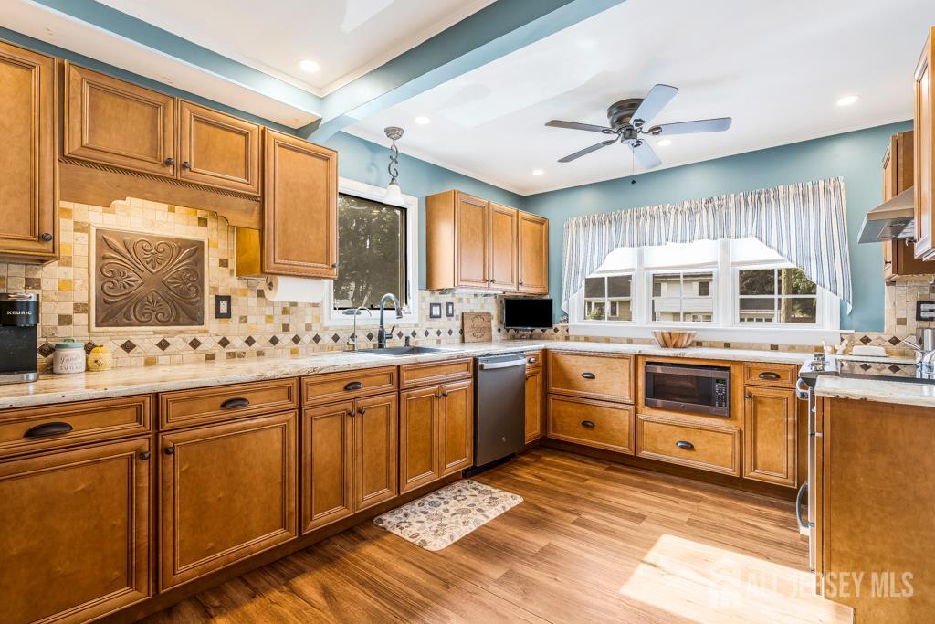 229 Harris Avenue Middlesex, NJ 08846 - Photo 10 of 31