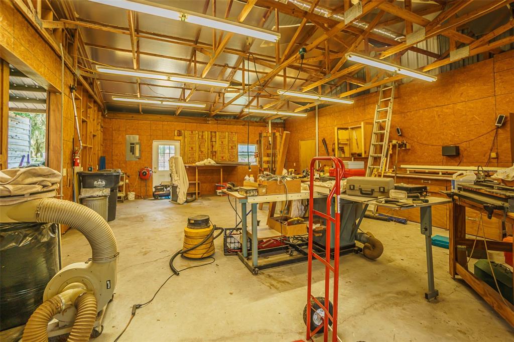18125 Dorman Road Lithia, FL 33547 - Photo 46 of 56 Gallery Image 46