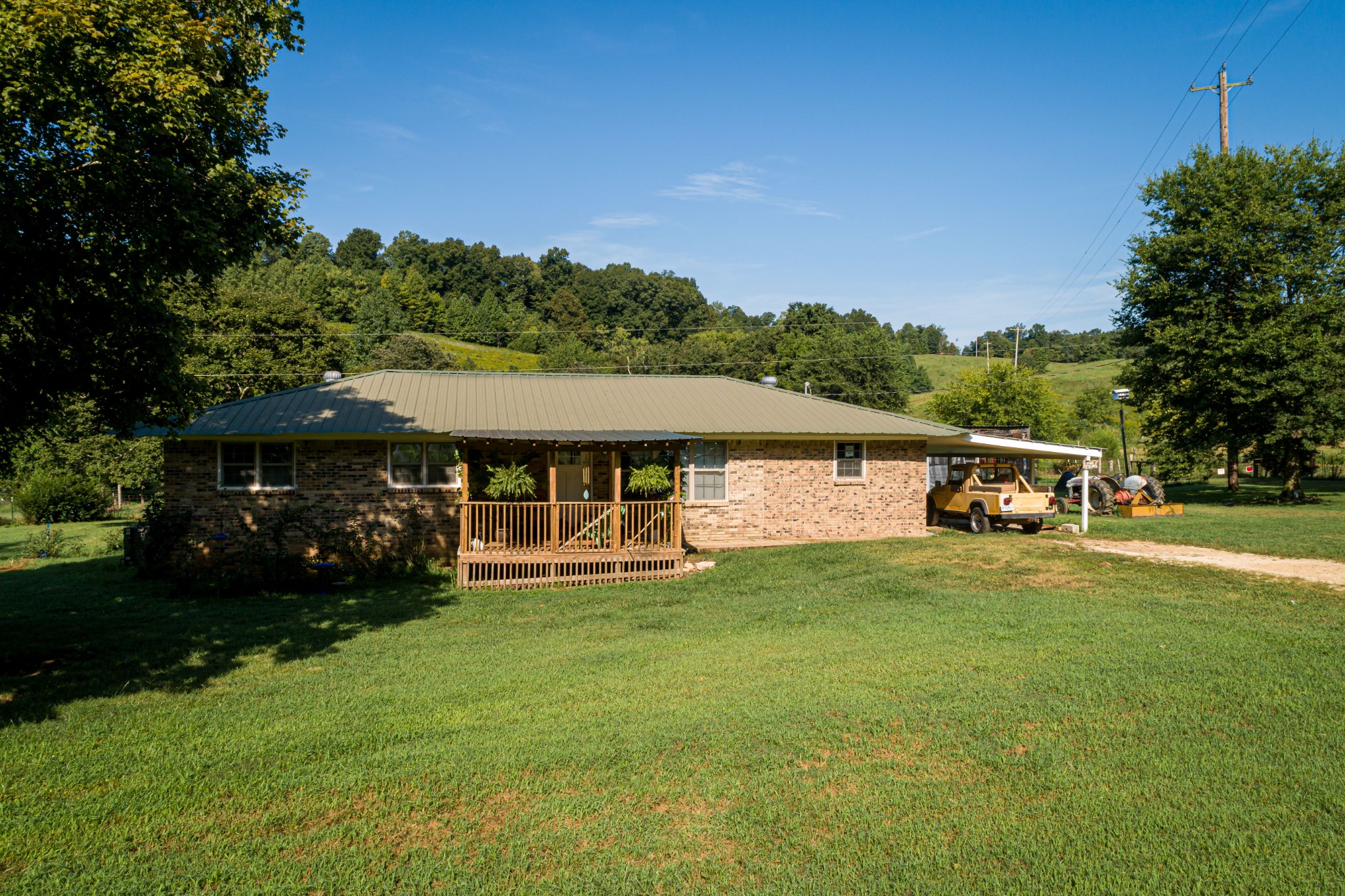 231 Beasley Hollow Road Linden, TN 37096 - Photo 2 of 36 Gallery Image 2