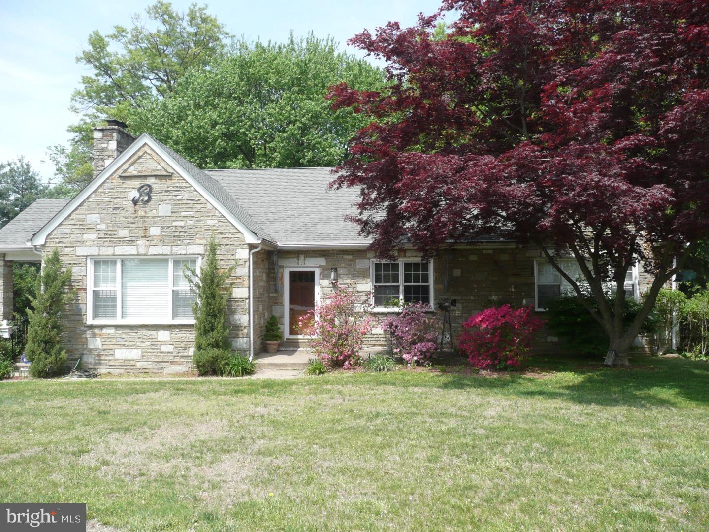 7706 Oak Lane Road Cheltenham, PA 19012 - Photo 1 of 25 Exterior Front