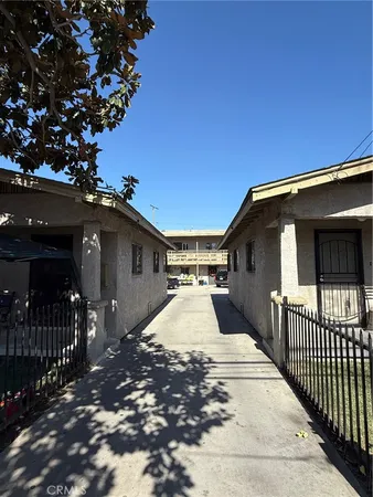 $995,000 | 1419 East 15th Street, Long Beach, CA 90813