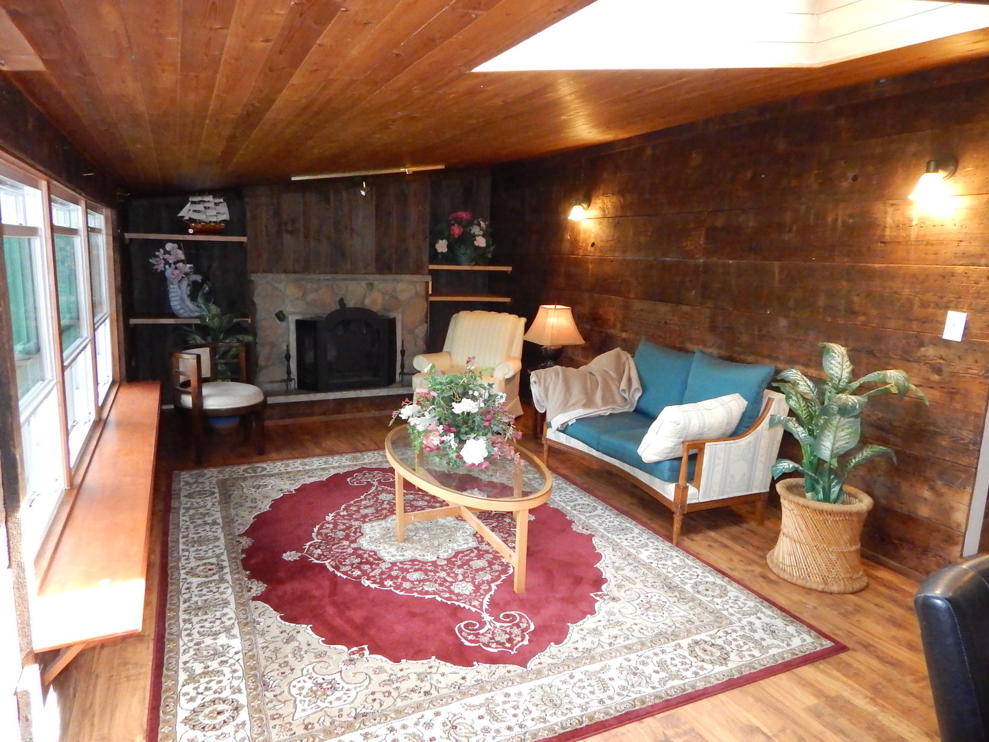 600 Robertson Road South Elgin, IL 60177 - Photo 10 of 18 Gallery Image 10
