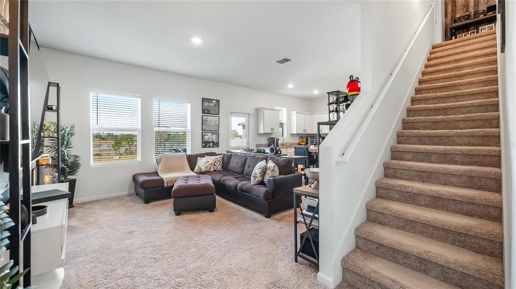 8720 Sportsman Loop Groveland, FL 34736 - Photo 4 of 34