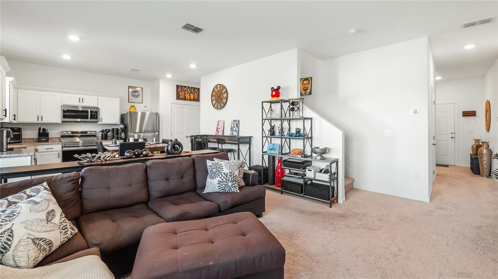 8720 Sportsman Loop Groveland, FL 34736 - Photo 10 of 34