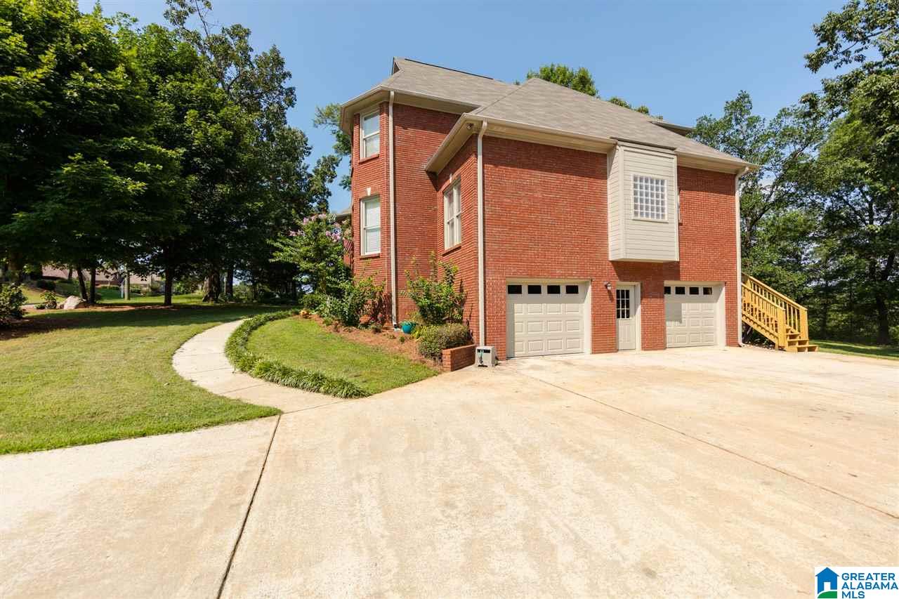 181 Clairmont Road Sterrett, AL 35147 - Photo 2 of 50