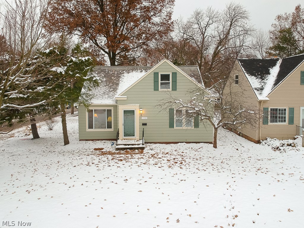 1720 South Green Road Cleveland, OH 44121 - Photo 1 of 27