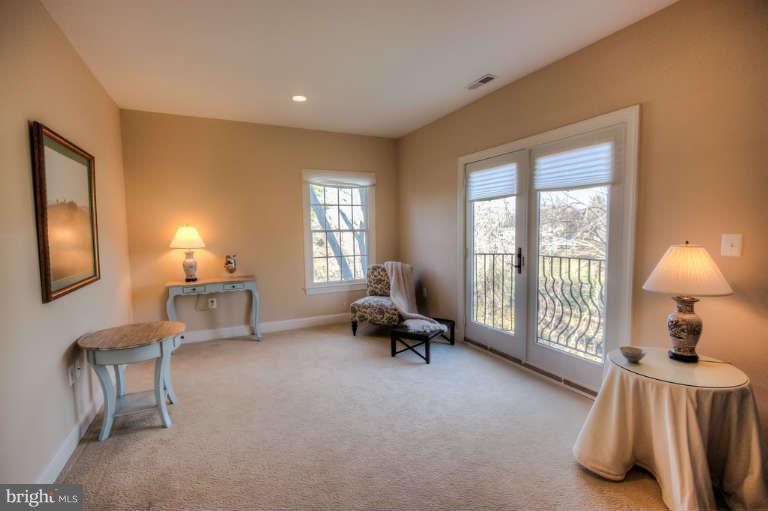 7110 Thrasher Road McLean, VA 22101 - Photo 16 of 27 Bedroom (Master)