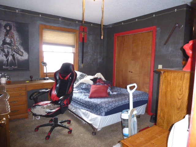 12901 Pine Road Dewitt, IL 61735 - Photo 15 of 23 a living room with furniture and a window
