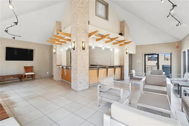 $3,000 | 333 Julia Street, Unit 520, New Orleans, LA 70130