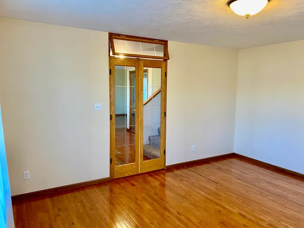 a view of empty room