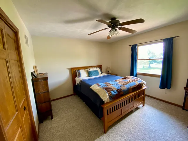 a view of empty room with a sink