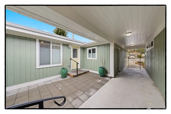 $850,000 | 106 Chinook Place, La Conner, WA 98257