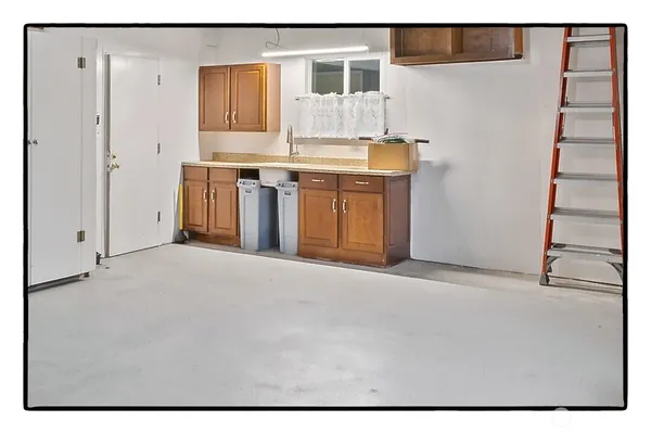 $850,000 | 106 Chinook Place, La Conner, WA 98257