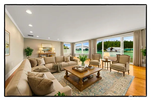 $850,000 | 106 Chinook Place, La Conner, WA 98257