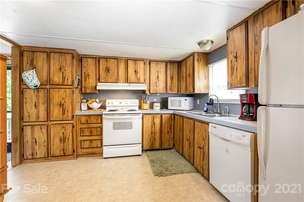 2267 Alexis Lucia Road Stanley, NC 28164 - Photo 5 of 15 Gallery Image 5