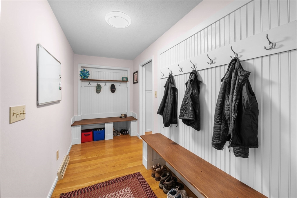 17 Garfield Street Marblehead, MA 01945 - Photo 16 of 28