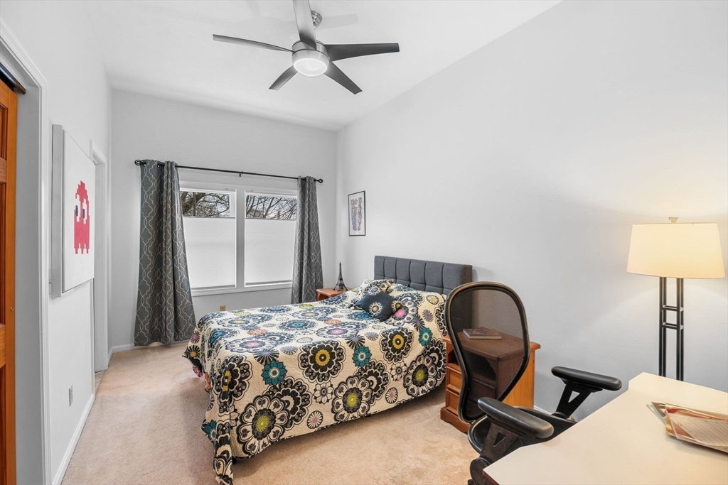 17 Garfield Street Marblehead, MA 01945 - Photo 23 of 28