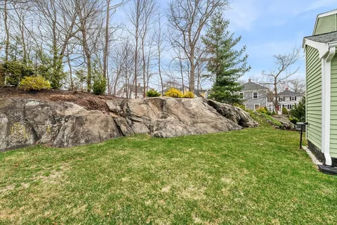 $1,295,000 | 17 Garfield Street, Marblehead, MA 01945