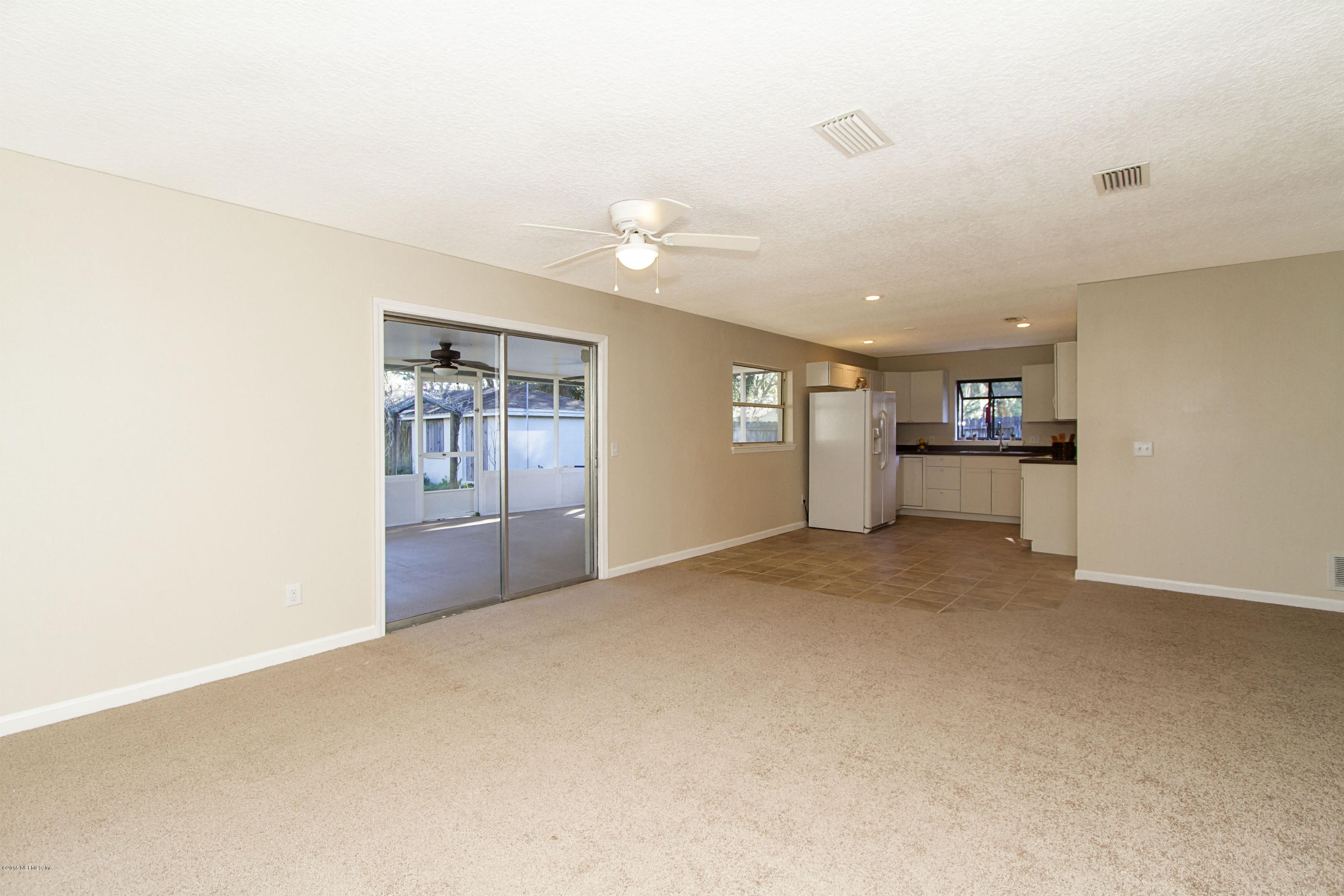6125 Ricker Road Jacksonville, FL 32244 - Photo 8 of 18 005_Dining Area