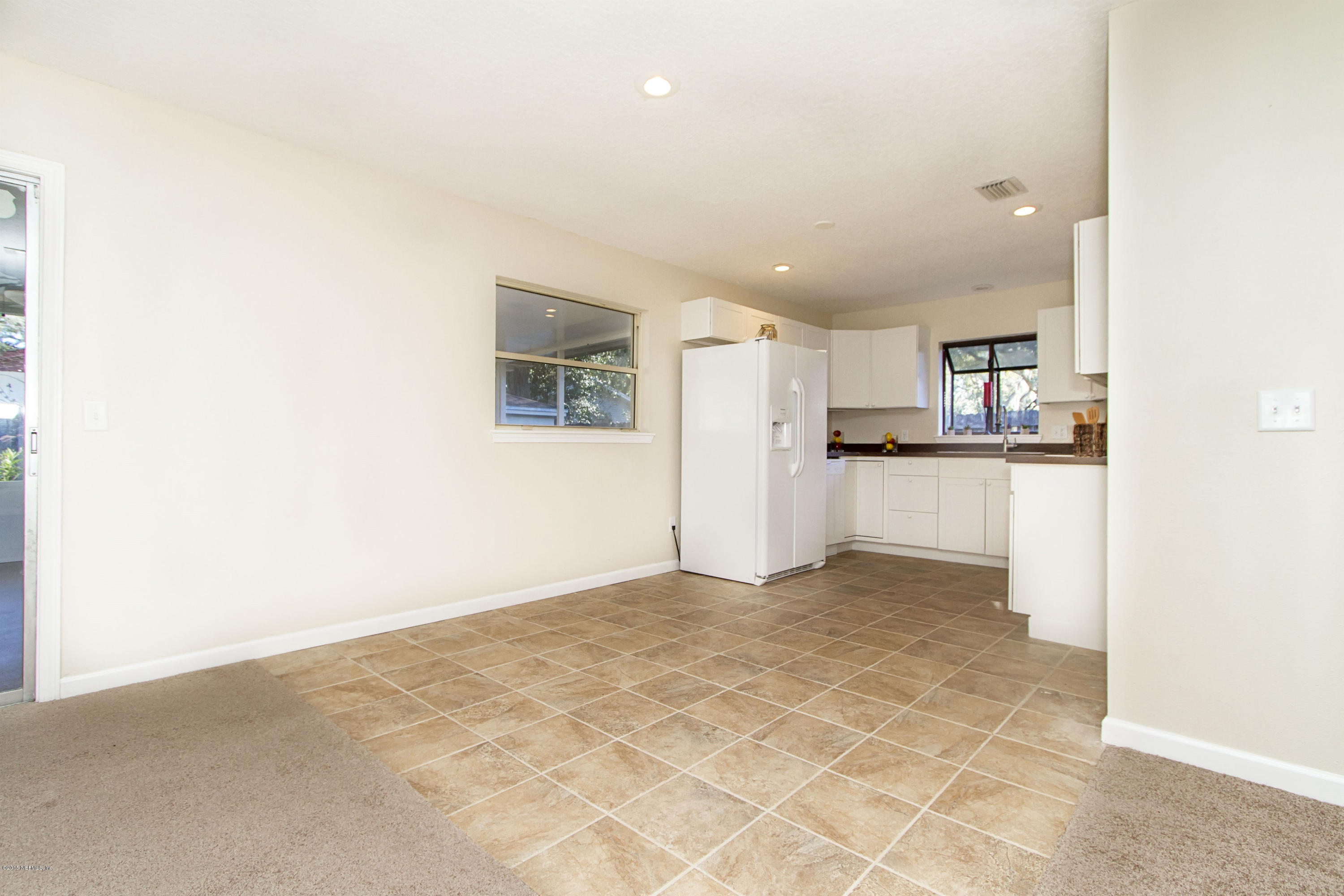 6125 Ricker Road Jacksonville, FL 32244 - Photo 9 of 18 006_Breakfast Area