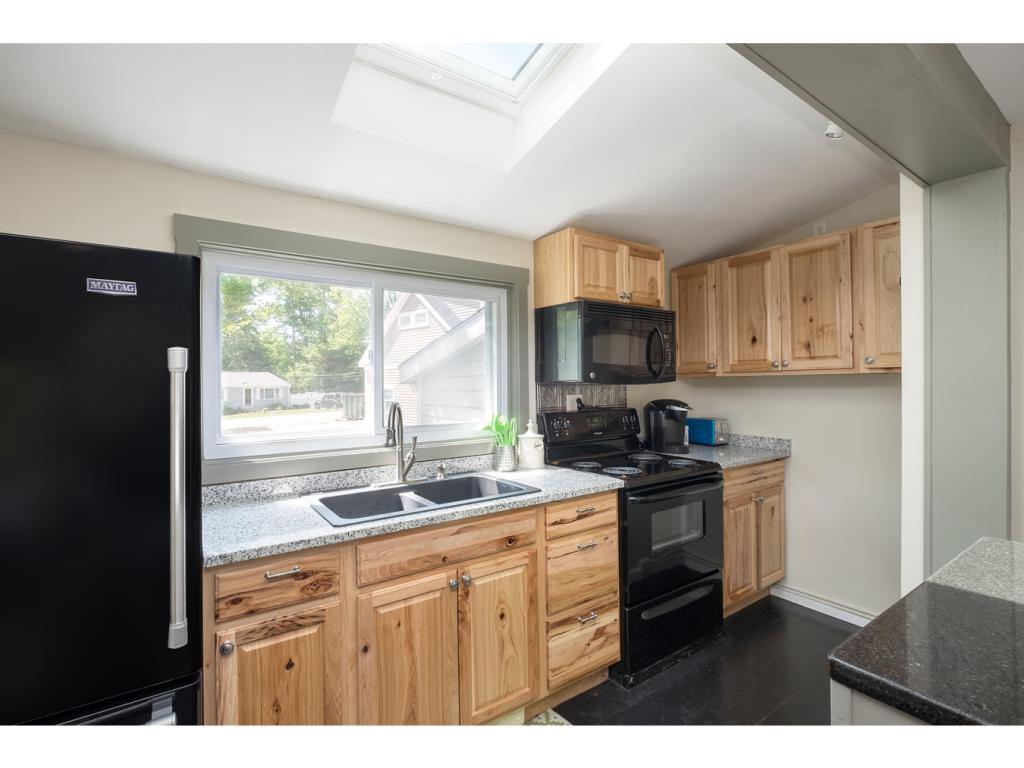 6 Tower Avenue Rye, NH 03870 - Photo 12 of 30