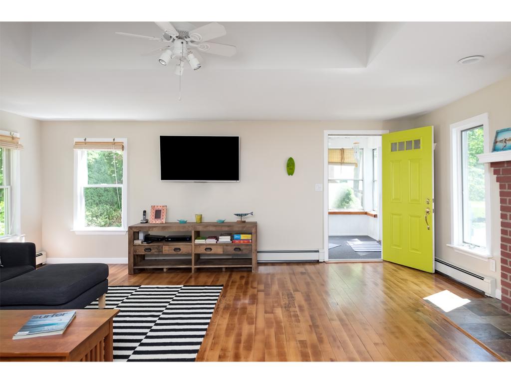 6 Tower Avenue Rye, NH 03870 - Photo 5 of 30