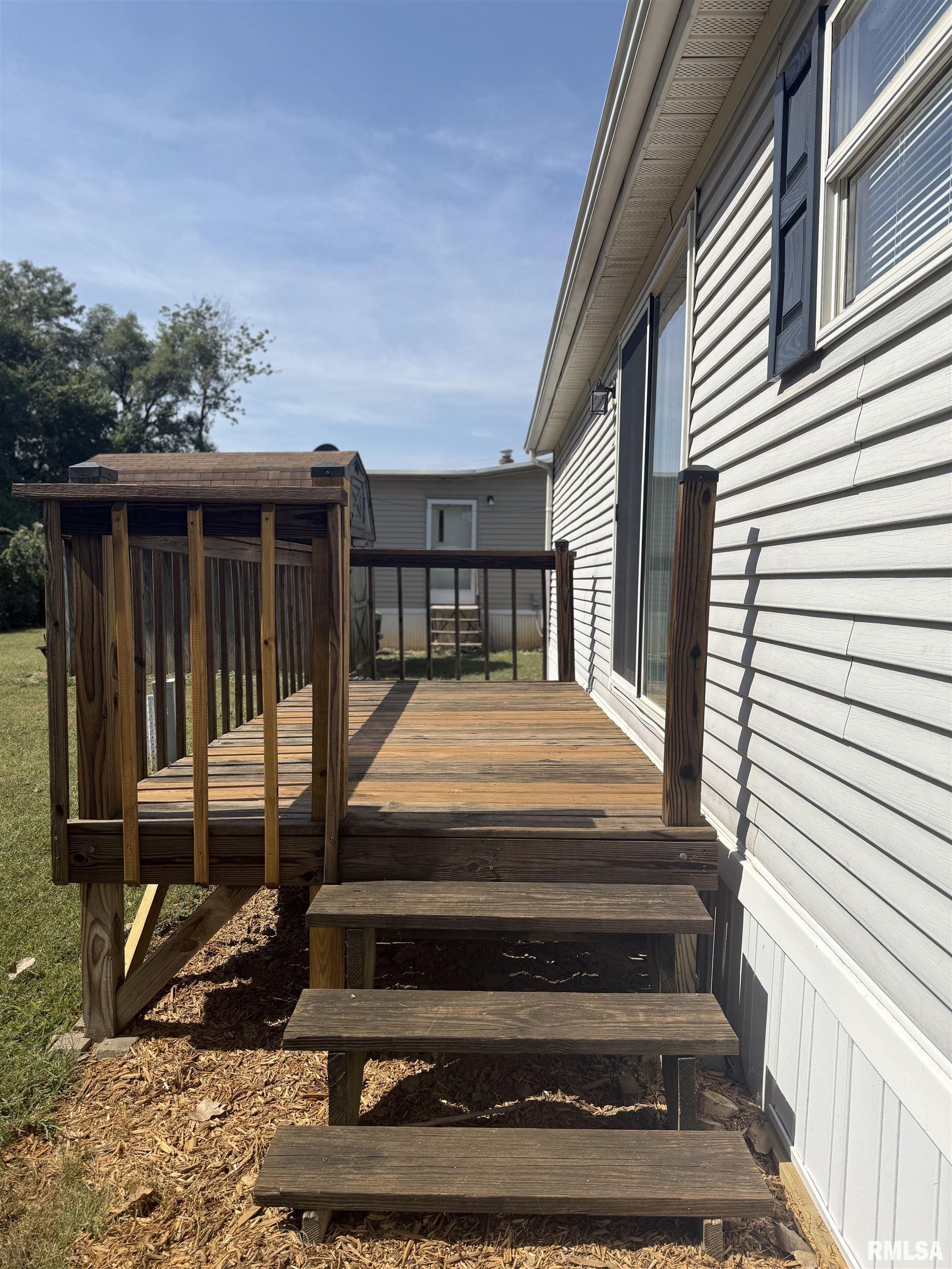 812 April Avenue Quincy, IL 62305 - Photo 4 of 19