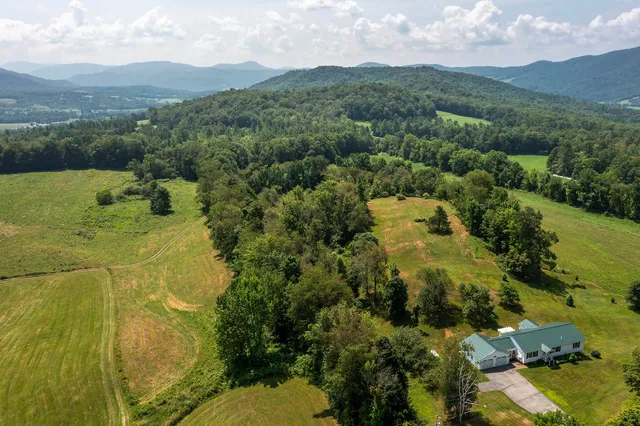 $525,000 | 1688 Waite Hill Road, Pawlet, VT 05761