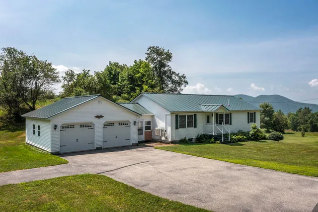 $525,000 | 1688 Waite Hill Road, Pawlet, VT 05761