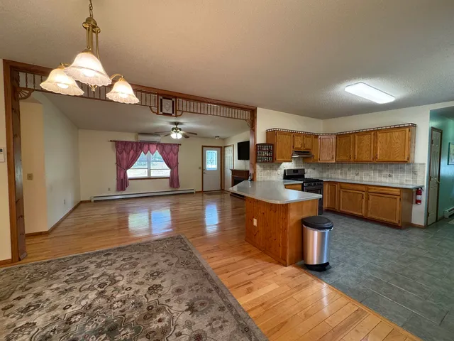 $525,000 | 1688 Waite Hill Road, Pawlet, VT 05761