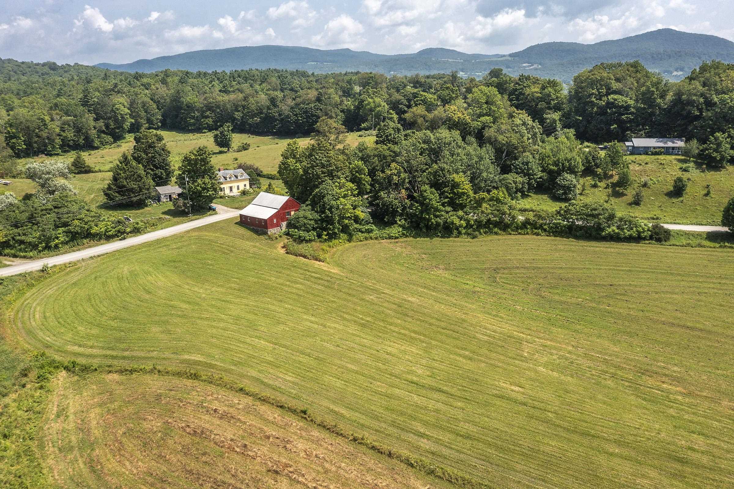 1688 Waite Hill Road Pawlet, VT 05761 - Photo 4 of 60