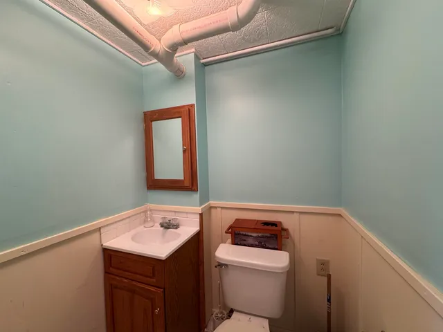 $525,000 | 1688 Waite Hill Road, Pawlet, VT 05761