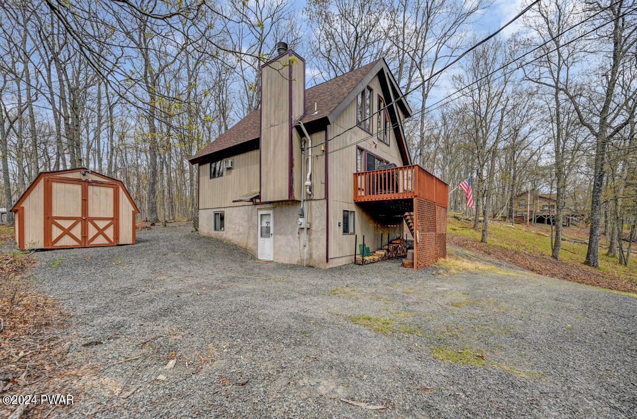 109 Laurel Road Lackawaxen, PA 18435 - Photo 3 of 82 Gallery Image 3