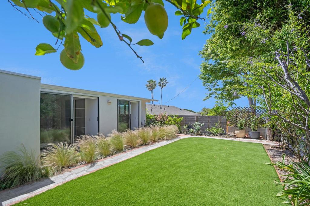 612 8th Street Del Mar, CA 92014 - Photo 7 of 12 a view of a house with a yard