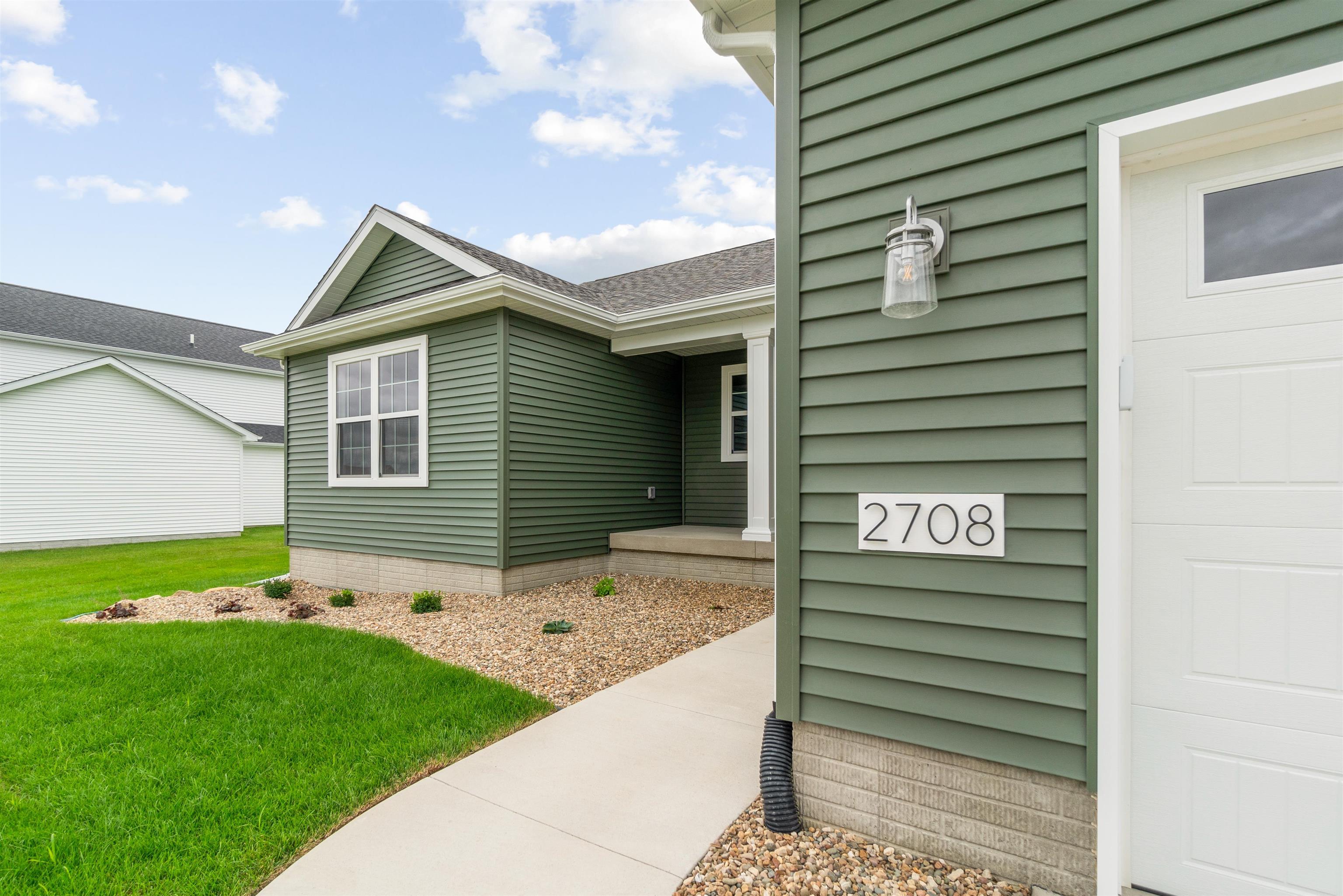 2708 Arbor Rdg Road Cedar Falls, IA 50613 - Photo 4 of 30 Gallery Image 4