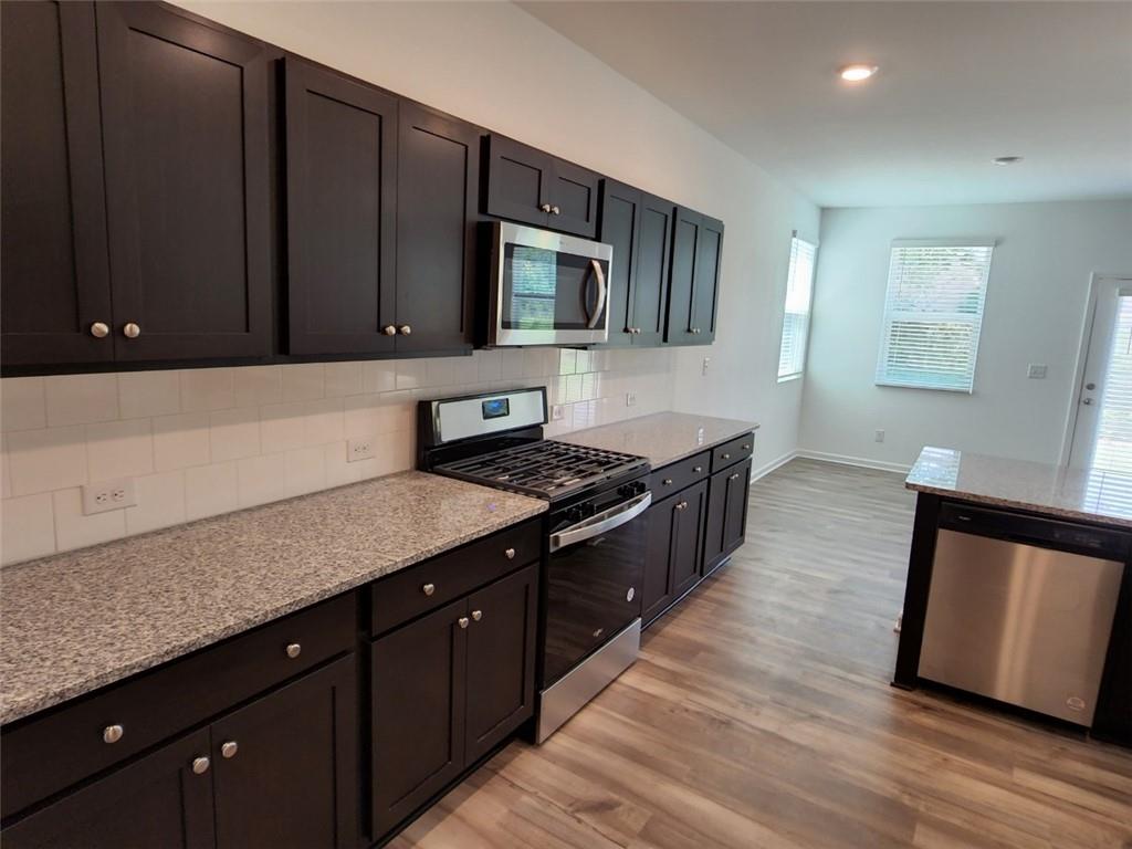 6145 Langdon Way Cumming, GA 30028 - Photo 11 of 39