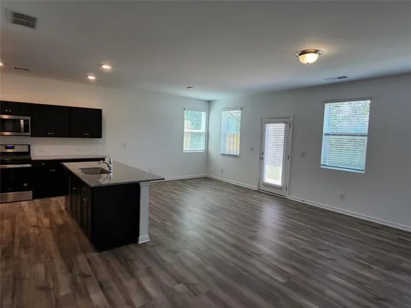 $2,150 | 6145 Langdon Way, Cumming, GA 30028