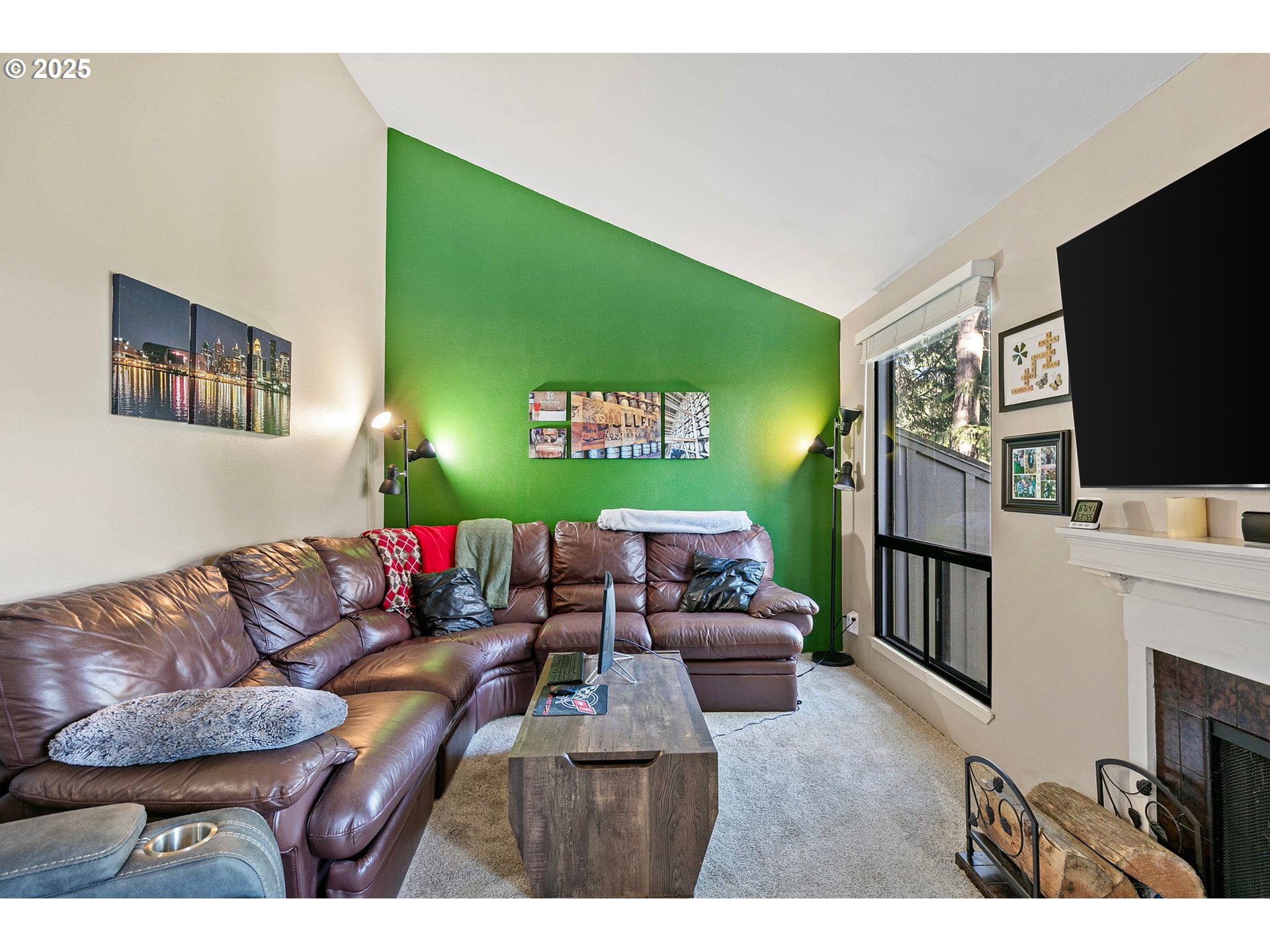 151 Treehill Loop Eugene, OR 97405 - Photo 14 of 44